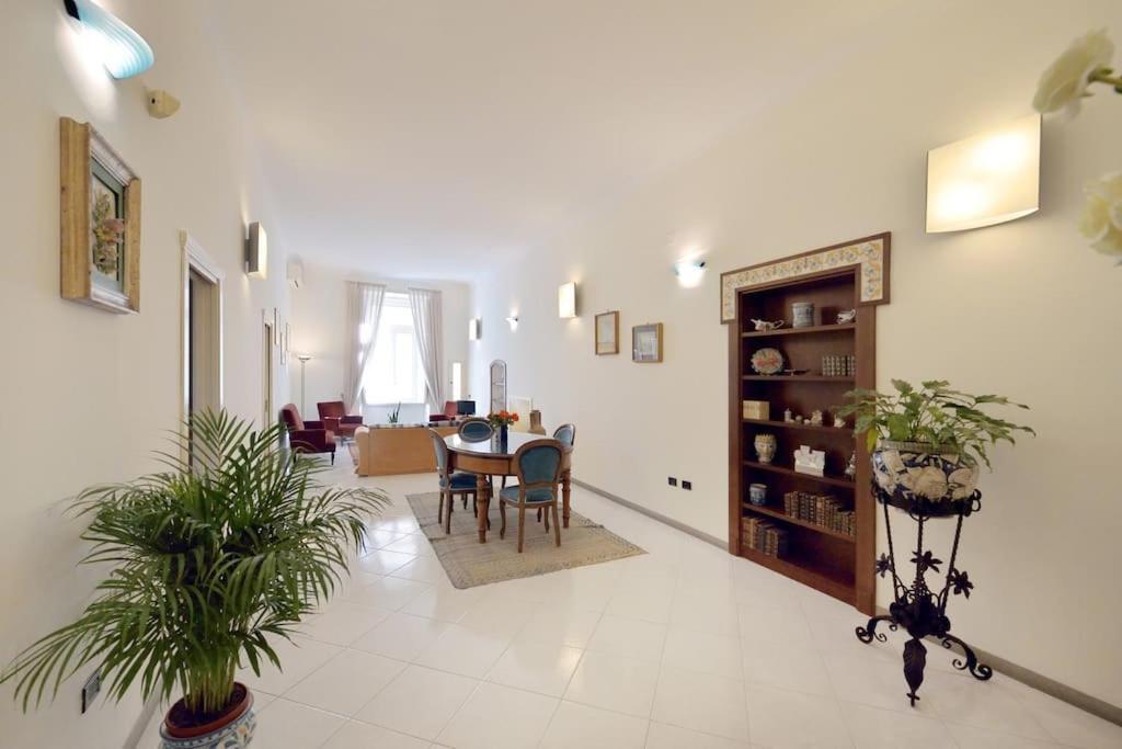 Charming Apartment Neapol Zewnętrze zdjęcie